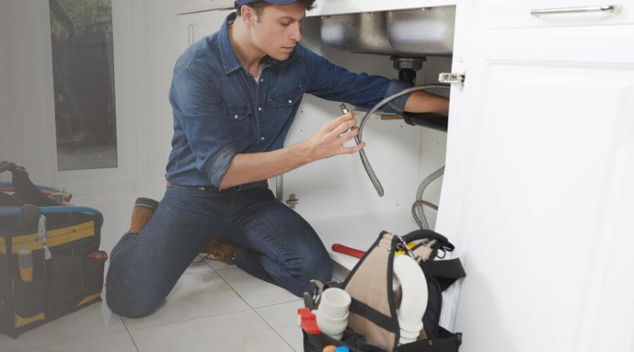 Expert burst pipe repair services in Dubberly, LA
